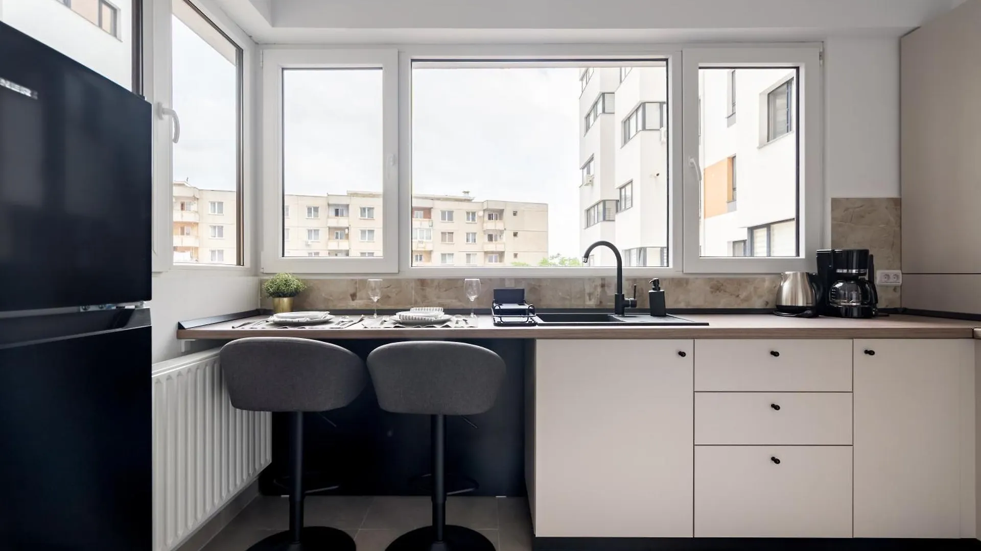 Central Spacious Apartment 407  Bucharest