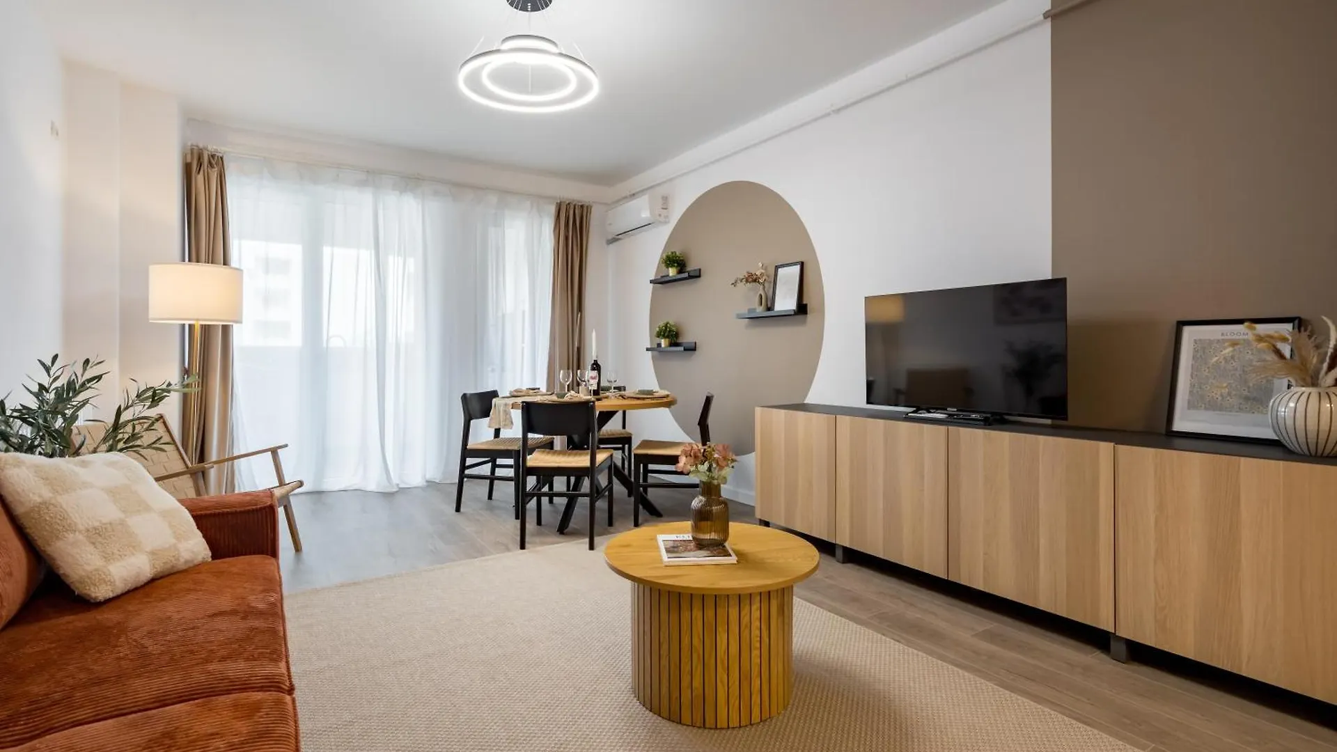 Central Spacious Apartment 407 0*, Bucharest Romania